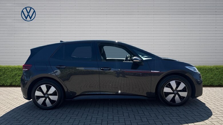 Volkswagen ID.3 150kW Max Pro Performance 58kWh 5dr Auto Electric Hatchback